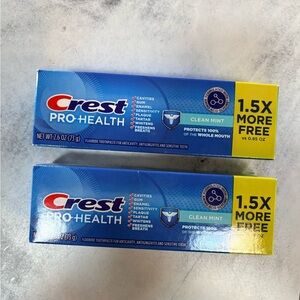 Crest Pro-Health Toothpaste with Clean Mint Flavor